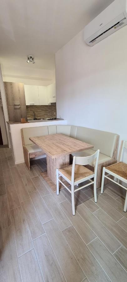 Residence Apollo - Walterigato Apartments Solo Per Famiglie Jesolo Extérieur photo