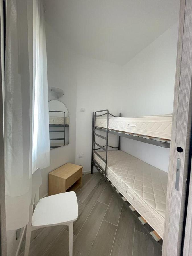 Residence Apollo - Walterigato Apartments Solo Per Famiglie Jesolo Extérieur photo