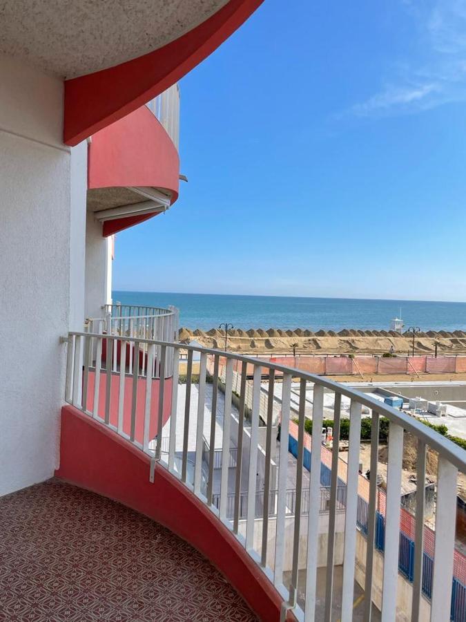 Residence Apollo - Walterigato Apartments Solo Per Famiglie Jesolo Extérieur photo