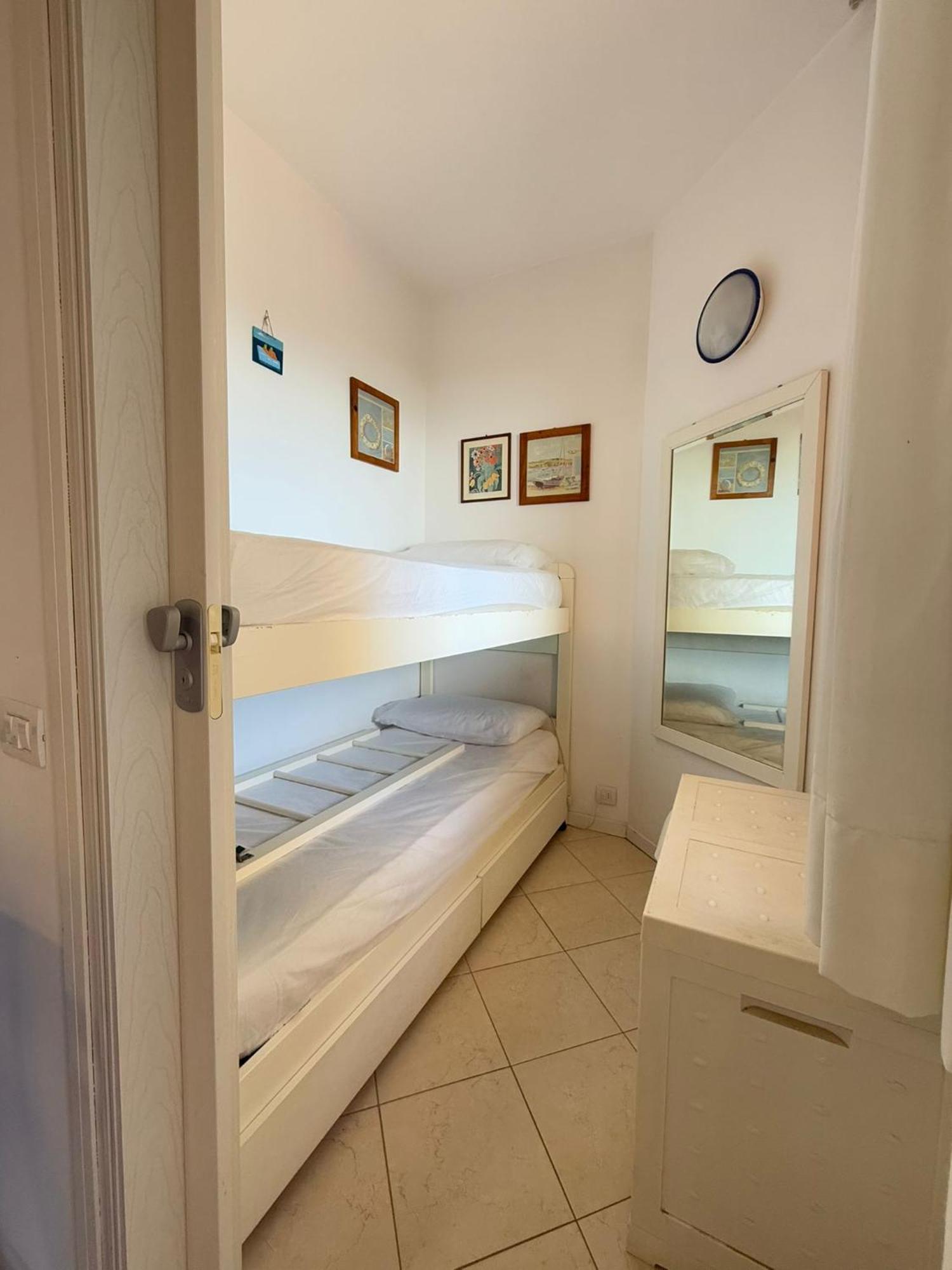 Residence Apollo - Walterigato Apartments Solo Per Famiglie Jesolo Extérieur photo
